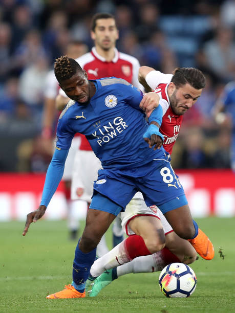 间进而引入 间进而引入